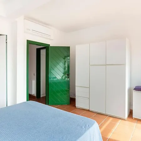 Holiday home A *